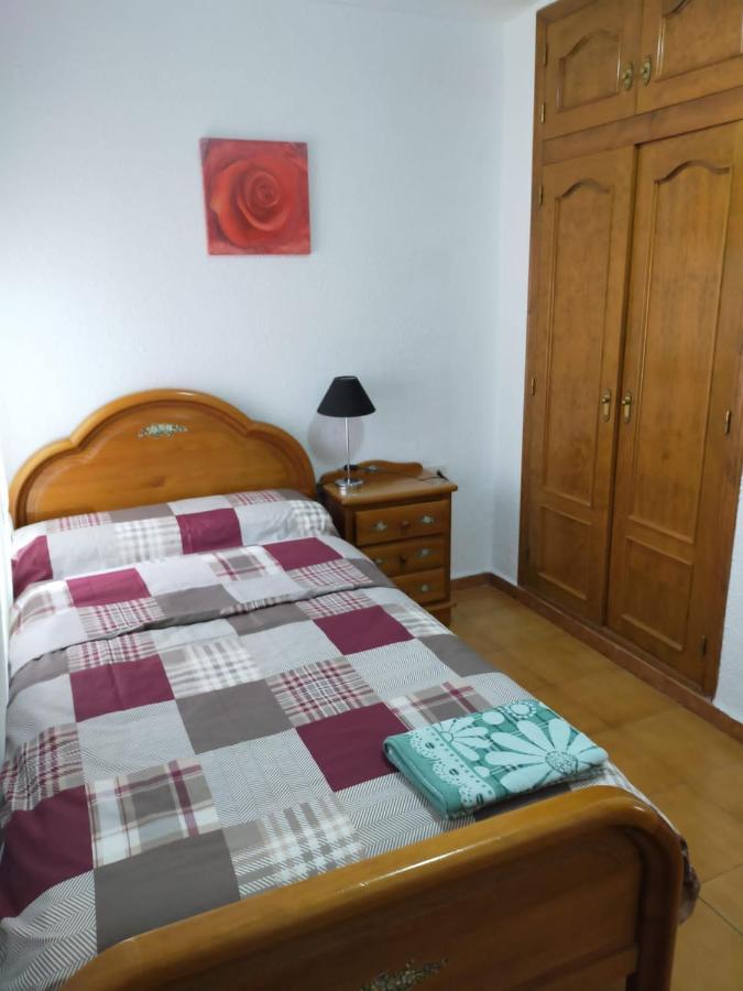 Apartamento Con 3 Dormitorios En El Centro De เดเนีย ภายนอก รูปภาพ